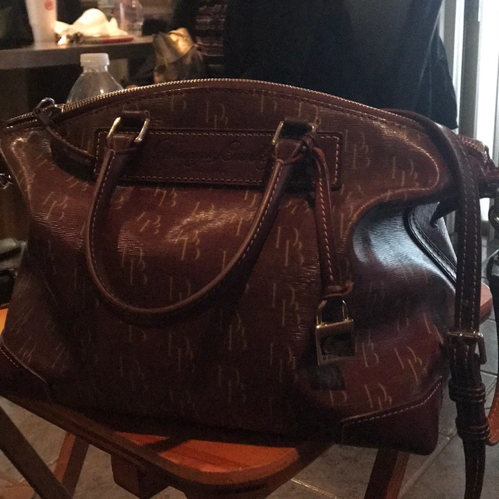 Meet your Posher, Linds